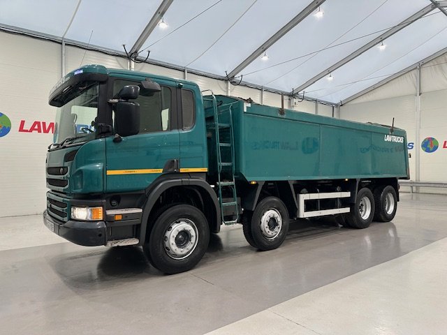 Scania P360 8×4 Rest Cab Tipper Manual