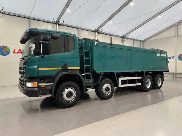 Scania P360 8×4 Rest Cab Tipper Manual