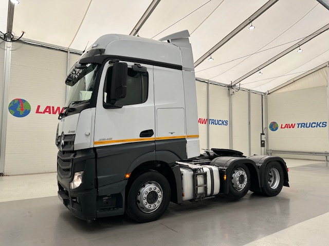 Mercedes Actros 2545 6×2 Midlift Tractor Unit