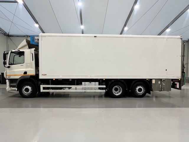DAF CF 290 6×2 Rear Steer Fridge Box