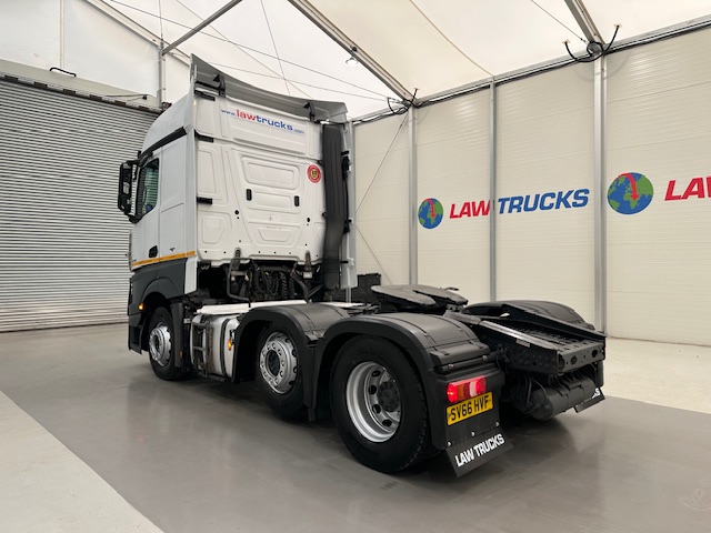 Mercedes Actros 2545 6×2 Midlift Tractor Unit