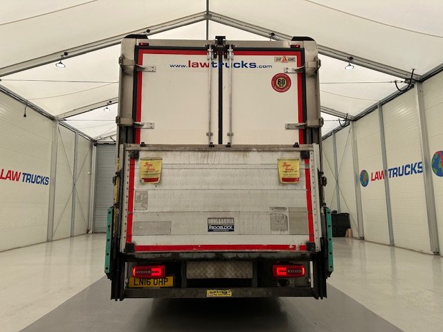 DAF CF 290 6×2 Rear Steer Fridge Box