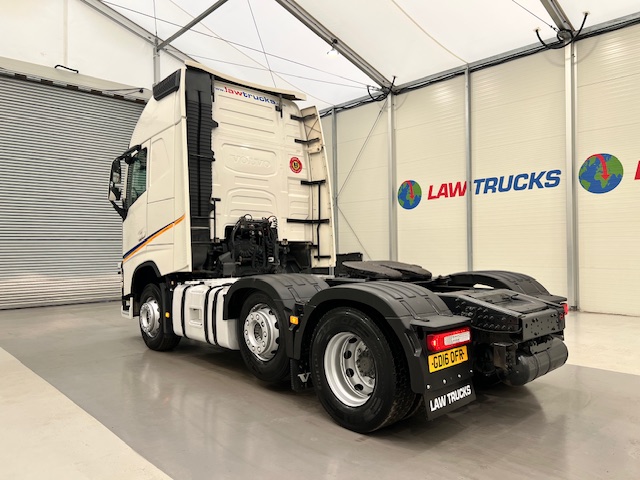 Volvo FH 500 6×2 Midlift Tractor Unit