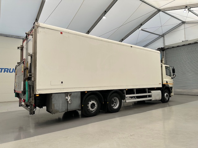 DAF  CF 290 6×2 Rear Steer Fridge Box