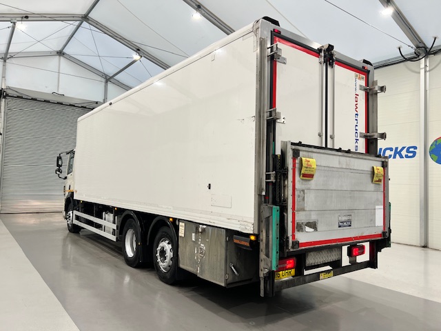DAF CF 290 6×2 Rear Steer Fridge Box