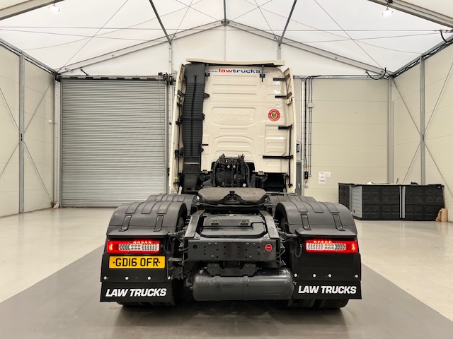 Volvo FH 500 6×2 Midlift Tractor Unit