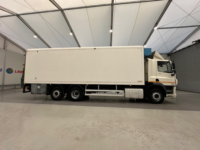 DAF  CF 290 6×2 Rear Steer Fridge Box