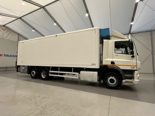 DAF  CF 290 6×2 Rear Steer Fridge Box