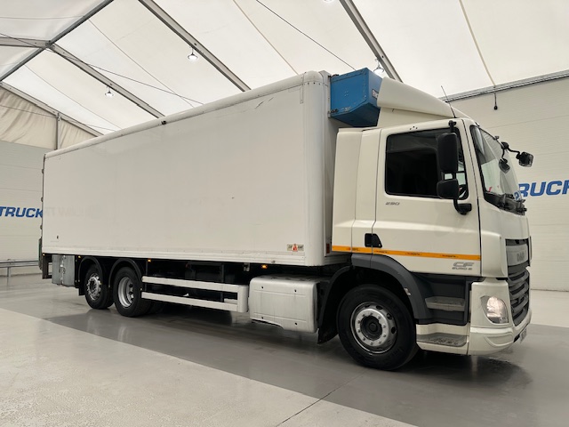 DAF CF 290 6×2 Rear Steer Fridge Box