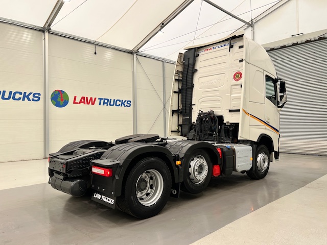 Volvo FH 500 6×2 Midlift Tractor Unit